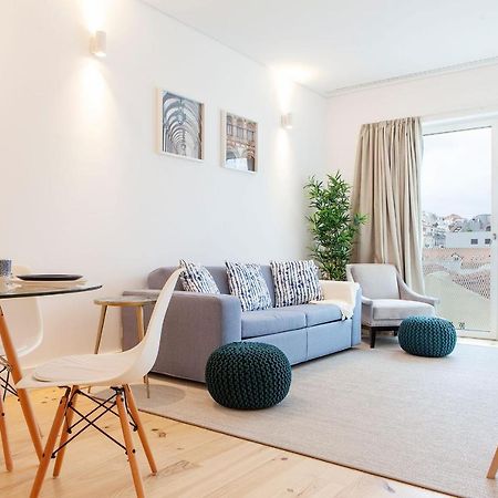 Santos Design Flat By Lovelystay Lisbon Bagian luar foto