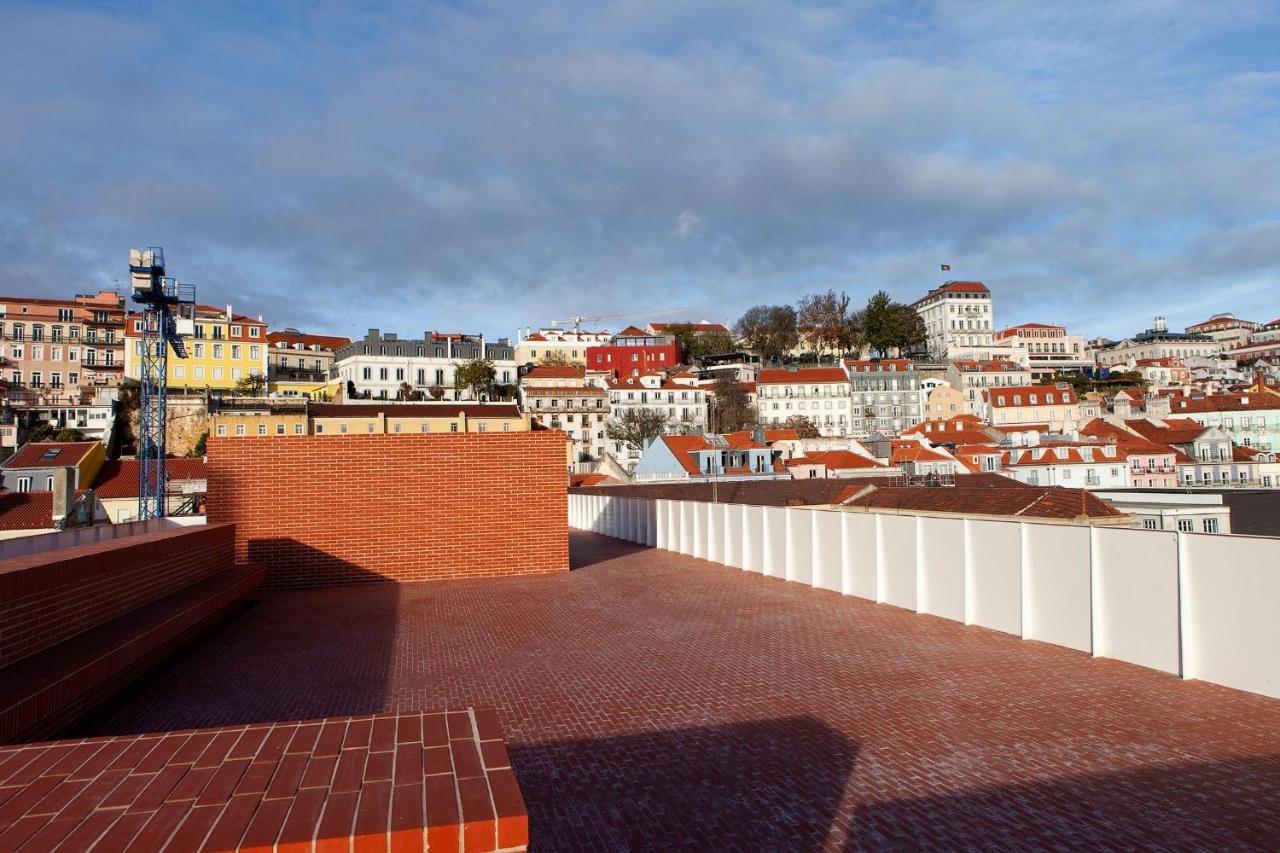 Santos Design Flat By Lovelystay Lisbon Bagian luar foto