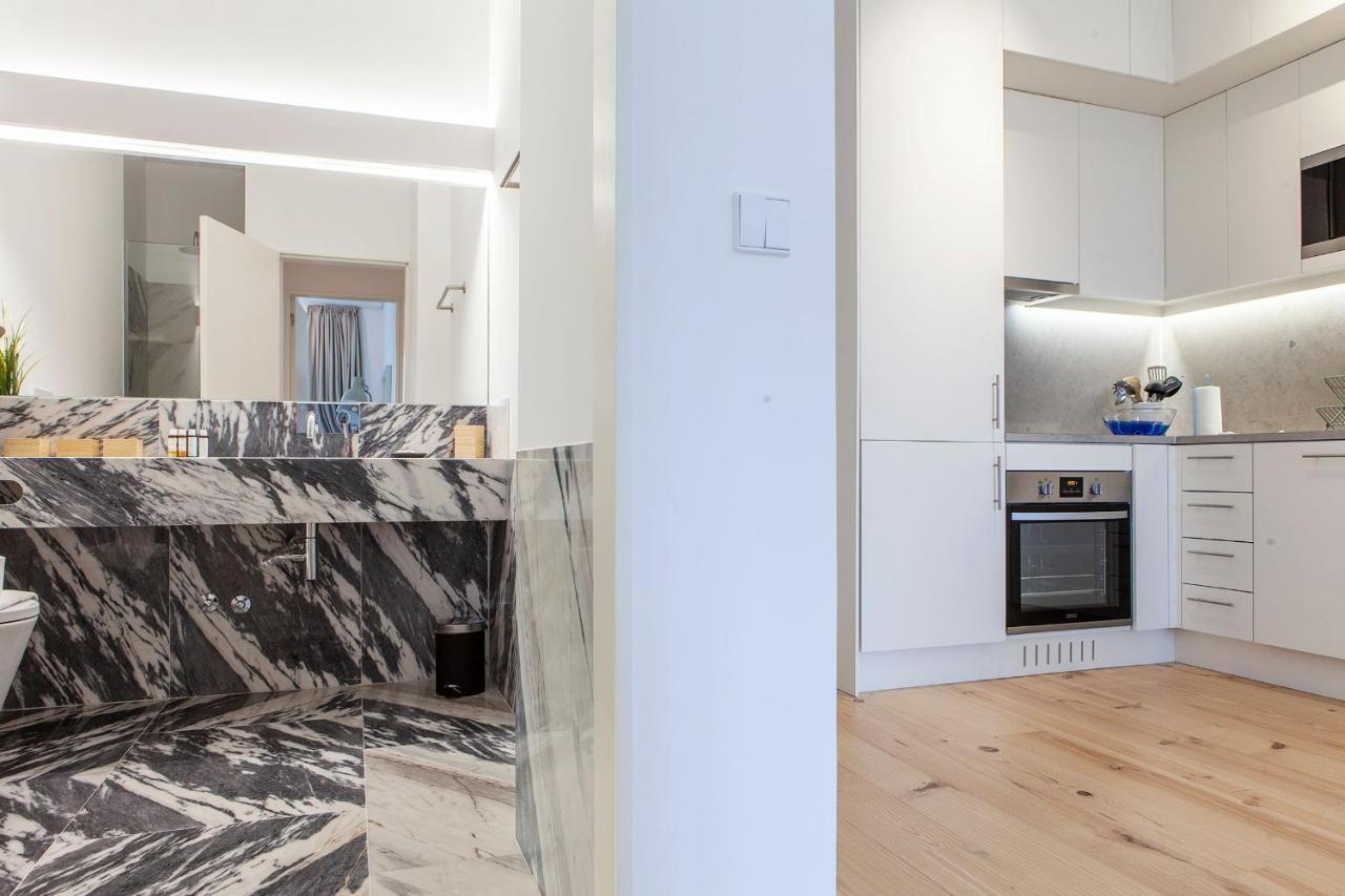 Santos Design Flat By Lovelystay Lisbon Bagian luar foto