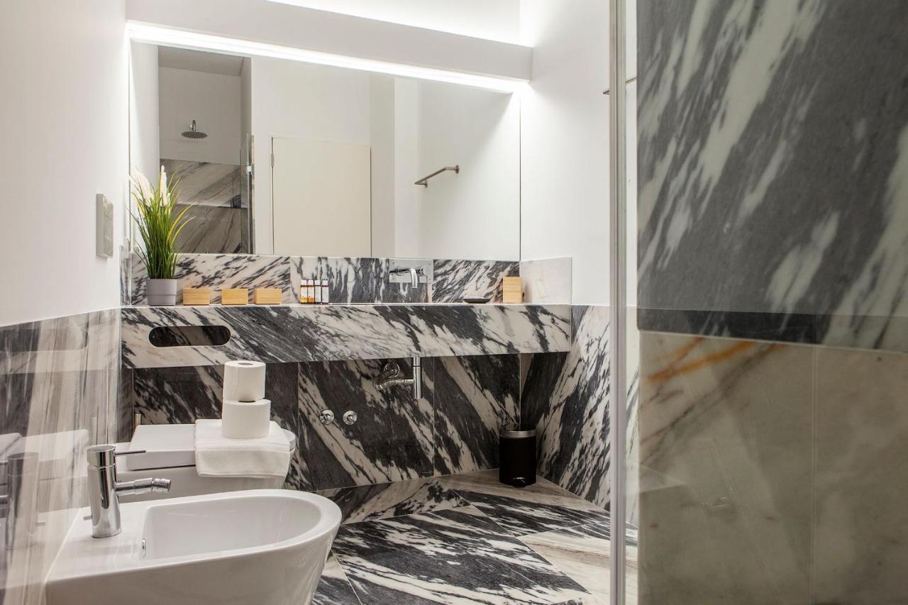 Santos Design Flat By Lovelystay Lisbon Bagian luar foto