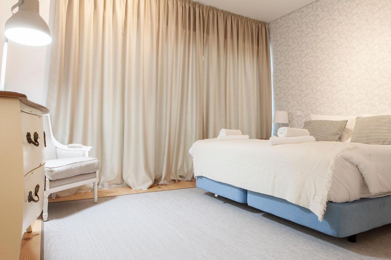 Santos Design Flat By Lovelystay Lisbon Bagian luar foto