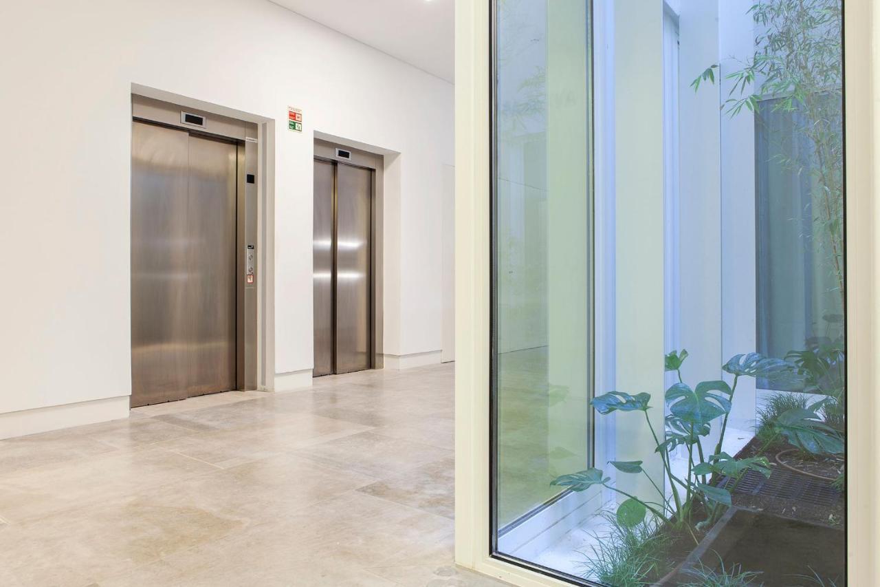 Santos Design Flat By Lovelystay Lisbon Bagian luar foto
